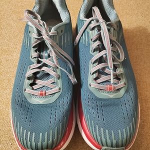 HOKA Clifton 5 Women's 9.5